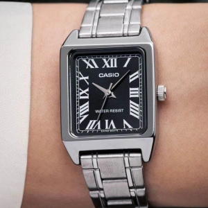 Casio LTP-V007D-1BUDF Kadın Kol Saati