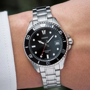 Casio MDV-10D-1A1VDF Unisex Kol Saati