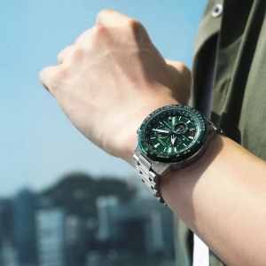 Citizen Promaster Radio-Controlled CB5004-59W Eco-Drive Erkek Kol Saati