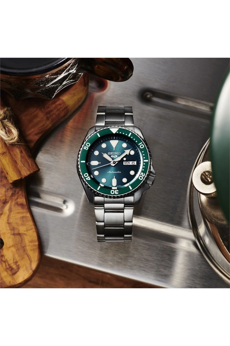 Seiko 5 Sports SRPD61K Erkek Kol Saati