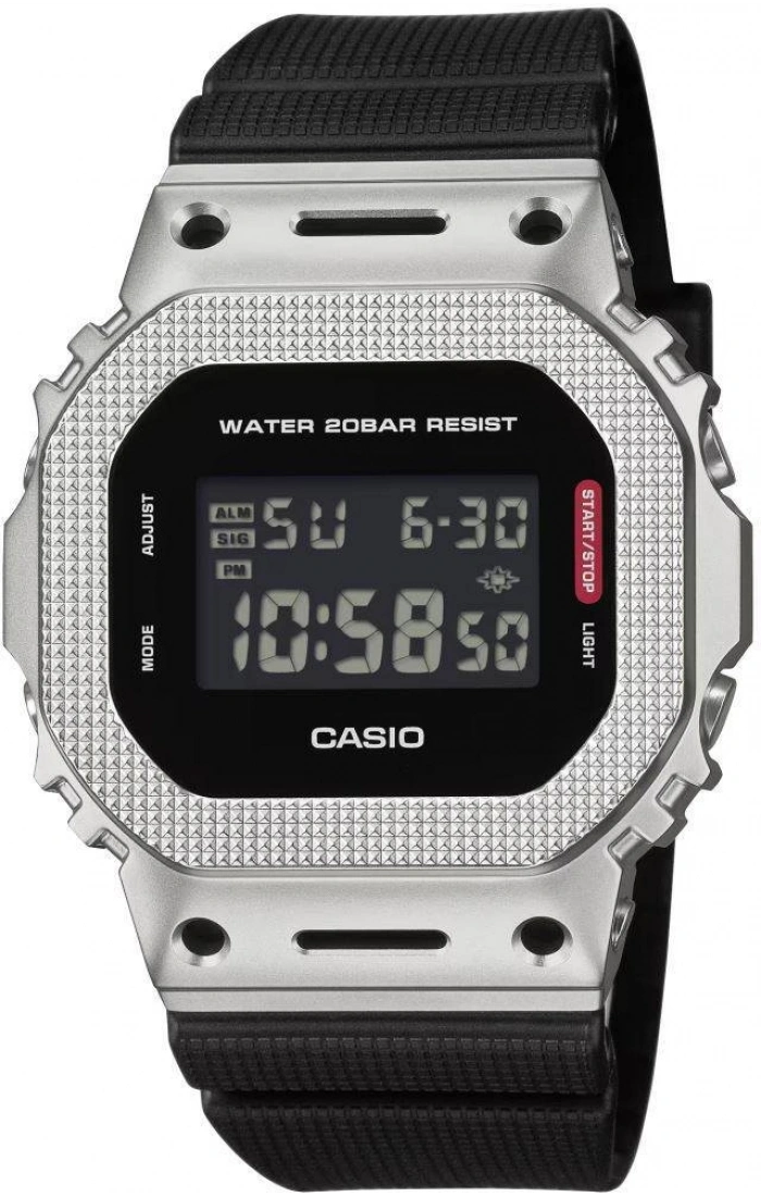 Casio G-Shock G-Steel GM-5600M-1DR Kol Saati