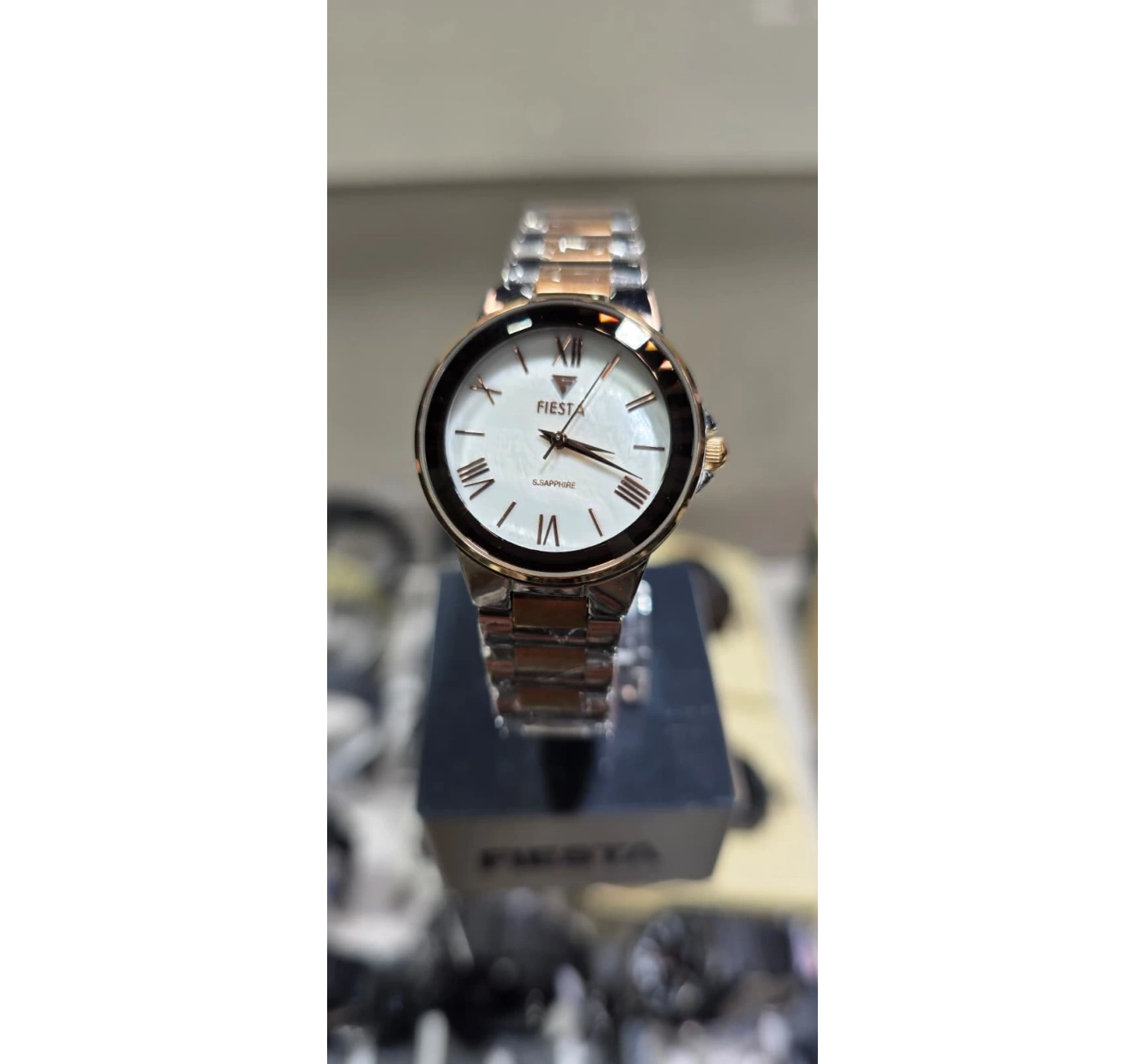 Fiesta F-23002L Kadın Kol Saati