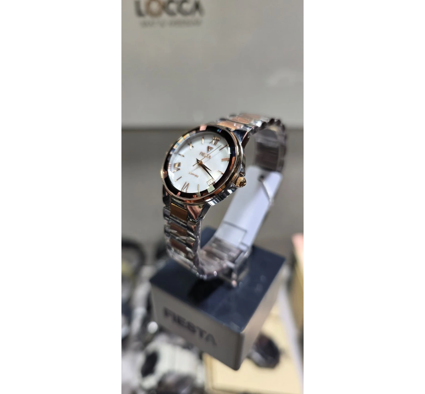 Fiesta F-23002L Kadın Kol Saati