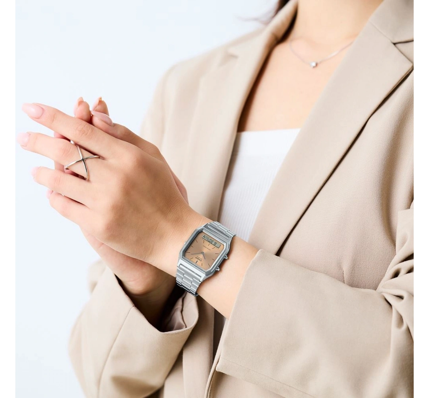 Casio AQ-230A-4AMQYDF Kol Saati