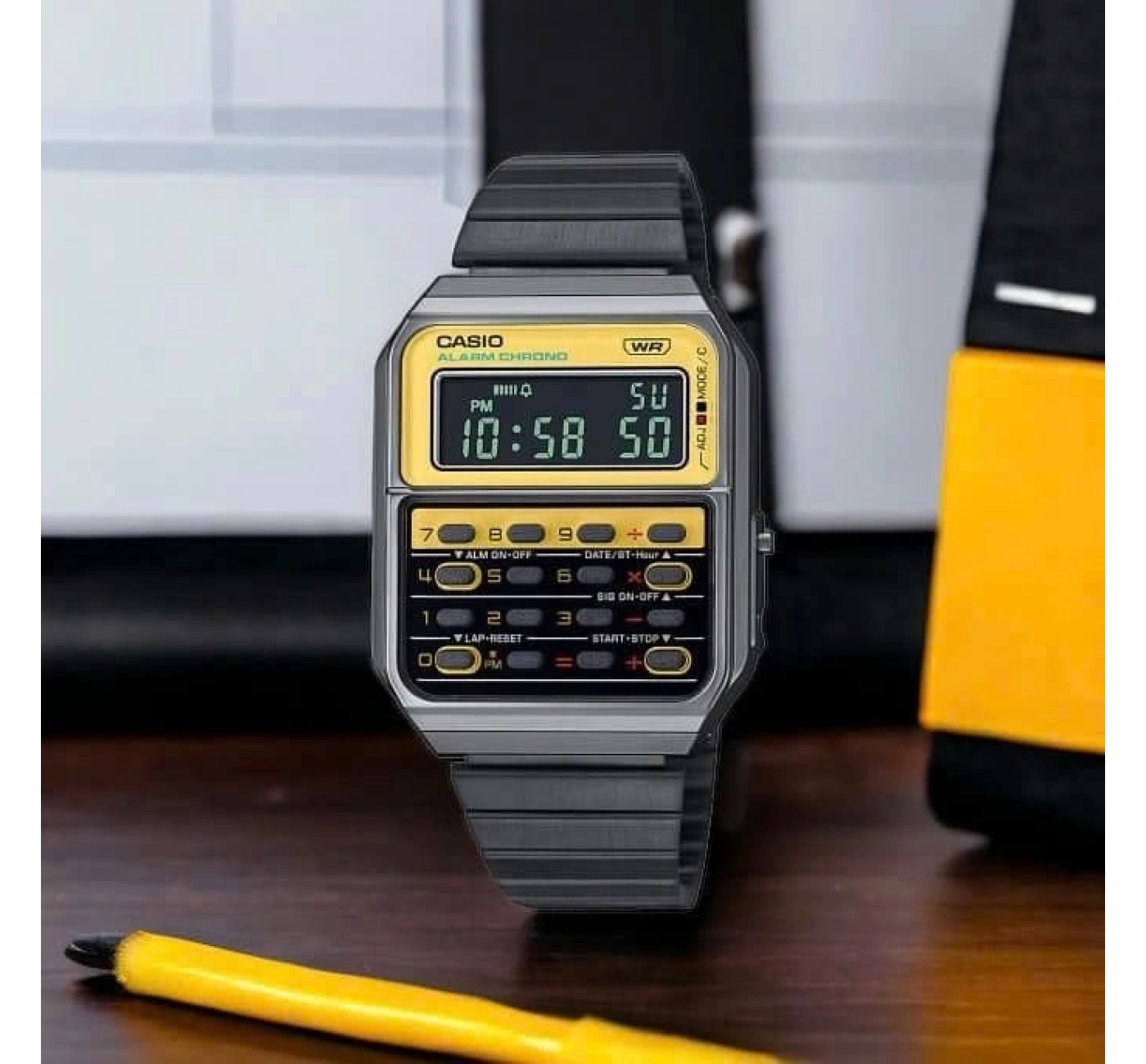 Casio CA-500WEGG-9BDF Hesap Makineli Kol Saati