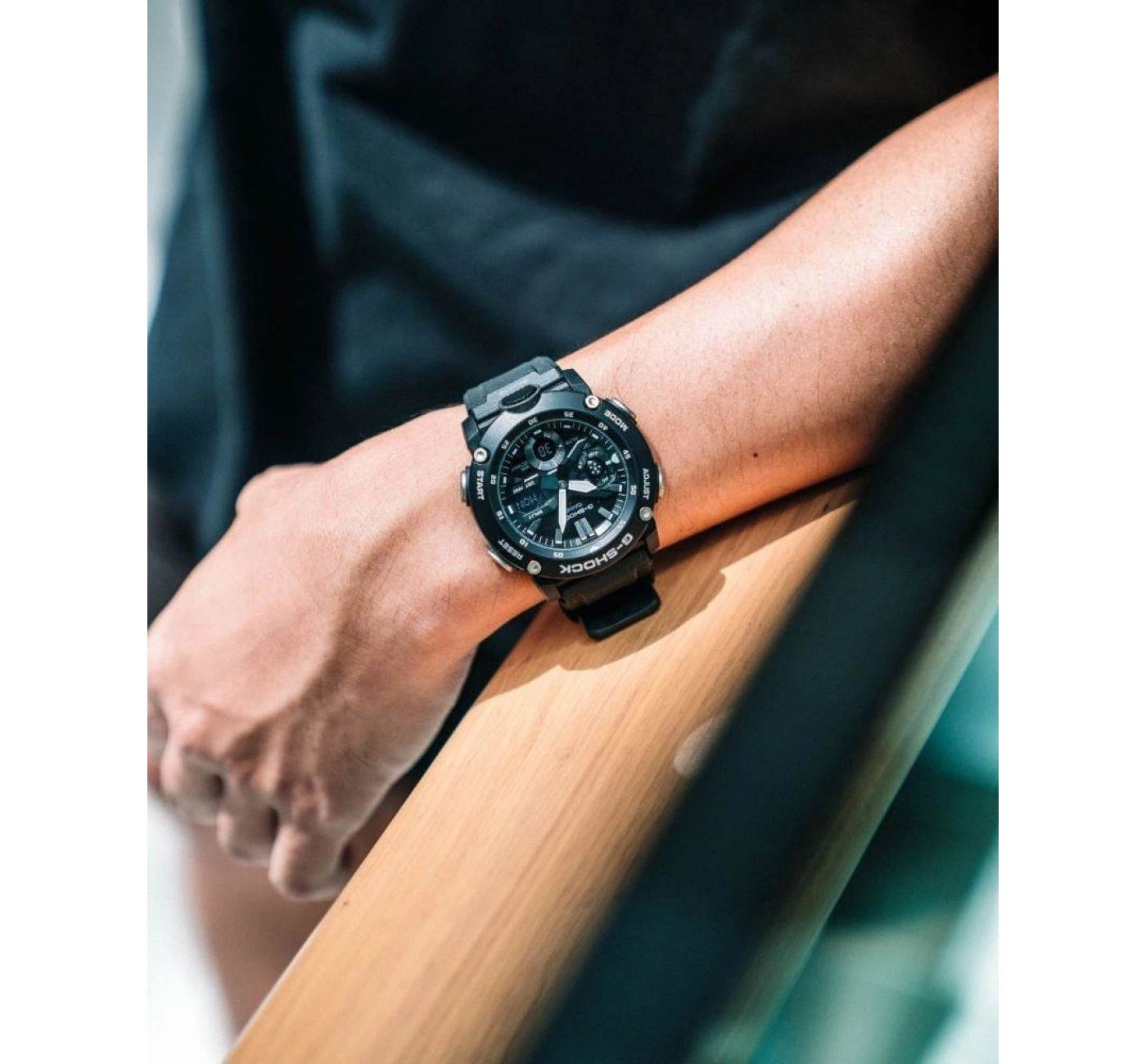 Casio G-Shock Carbon GA-2000S-1ADR Erkek Kol Saati