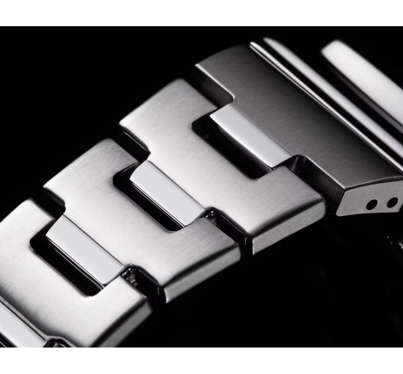 Casio G-SHOCK G-Steel GM-2110D-3A1DR Kol Saati