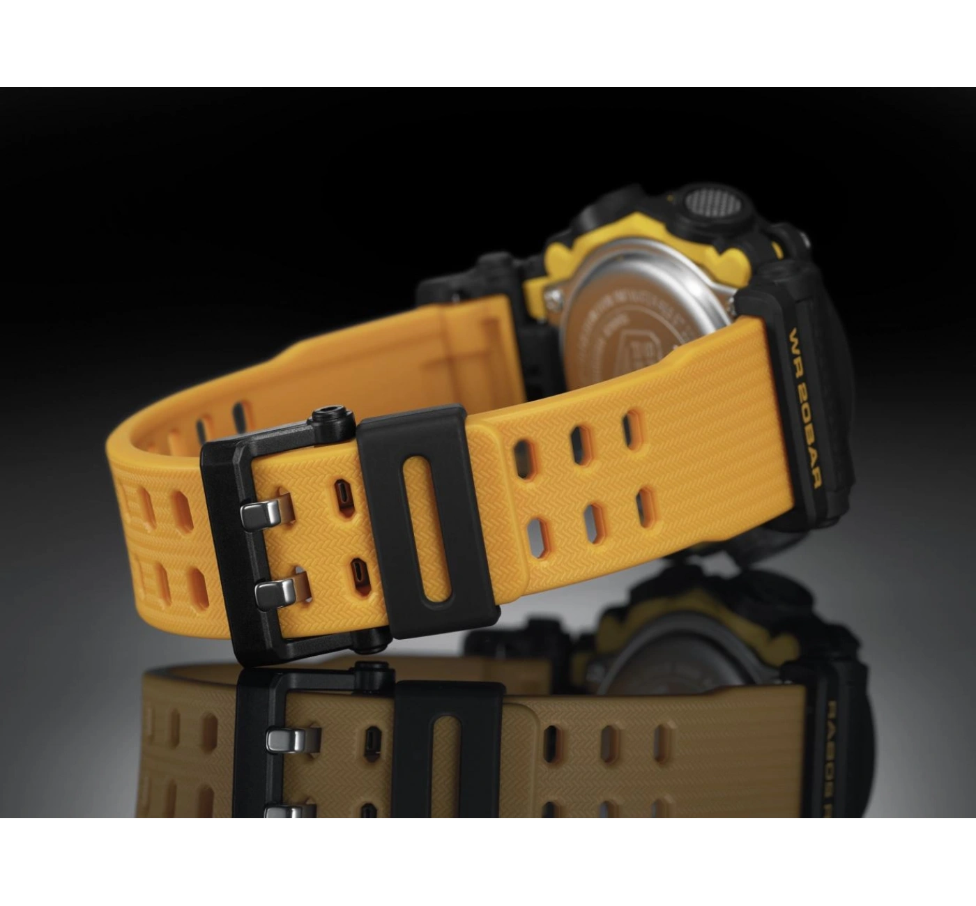 Casio G-Shock GA-900A-1A9DR Kol Saati
