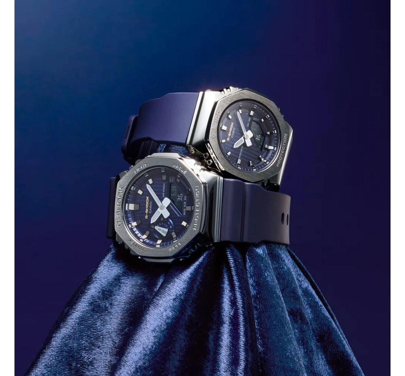 Casio G-Shock G-Steel GM-S2110SH-2ADR Kol Saati