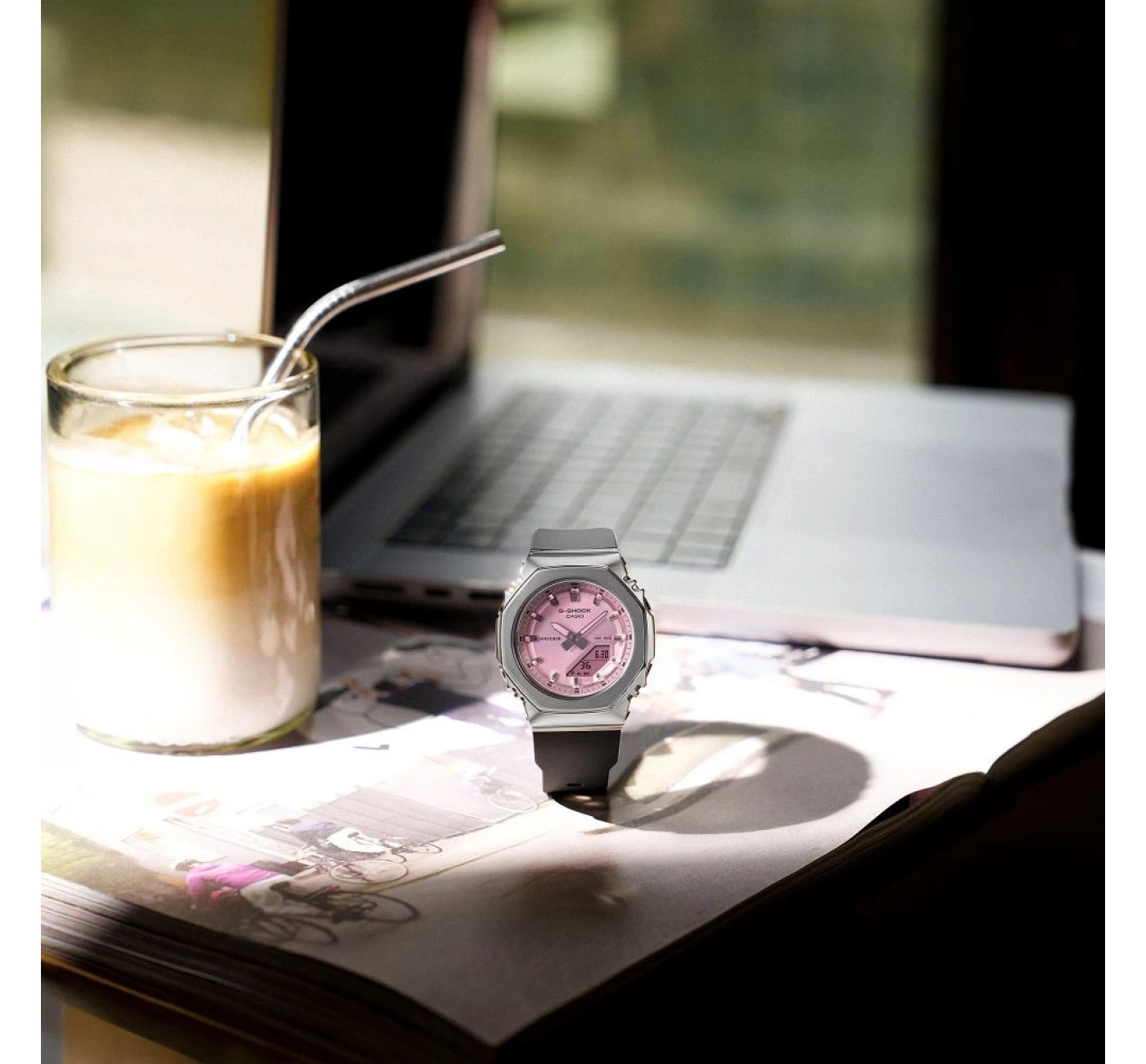 Casio G-Shock Women GM-S2110SR-1ADR Kol Saati