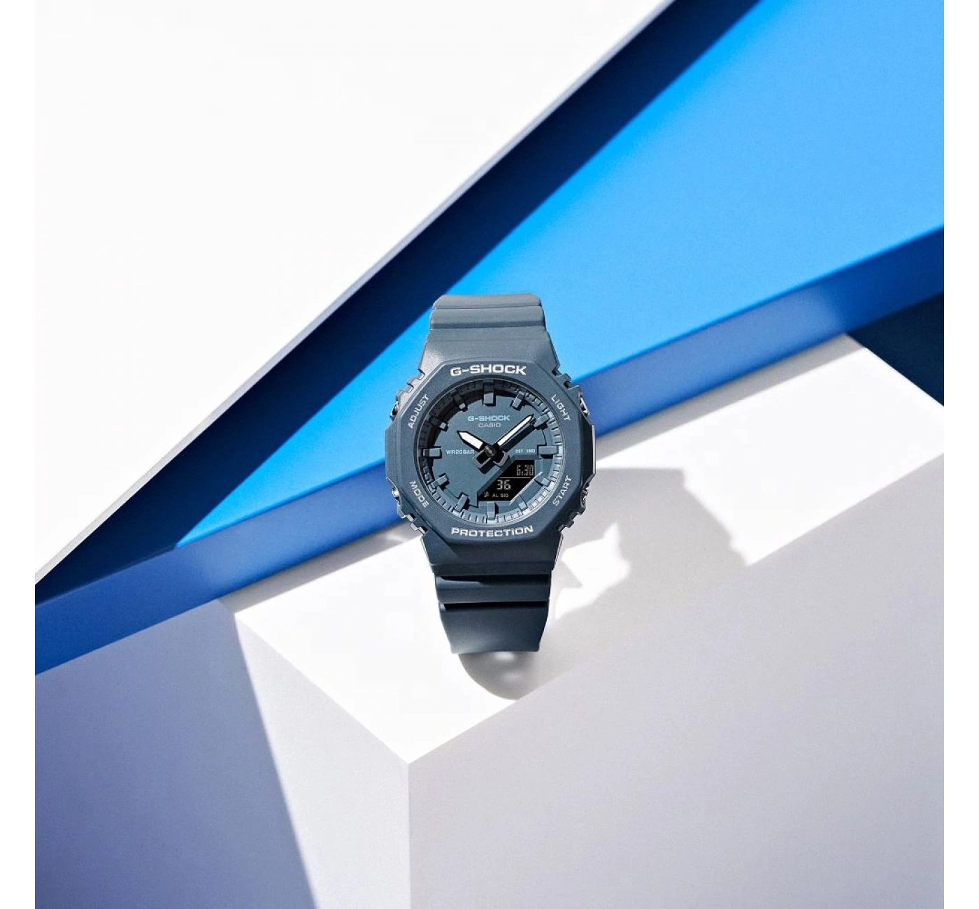 Casio G-Shock Women GMA-P2100BA-2ADR Kol Saati