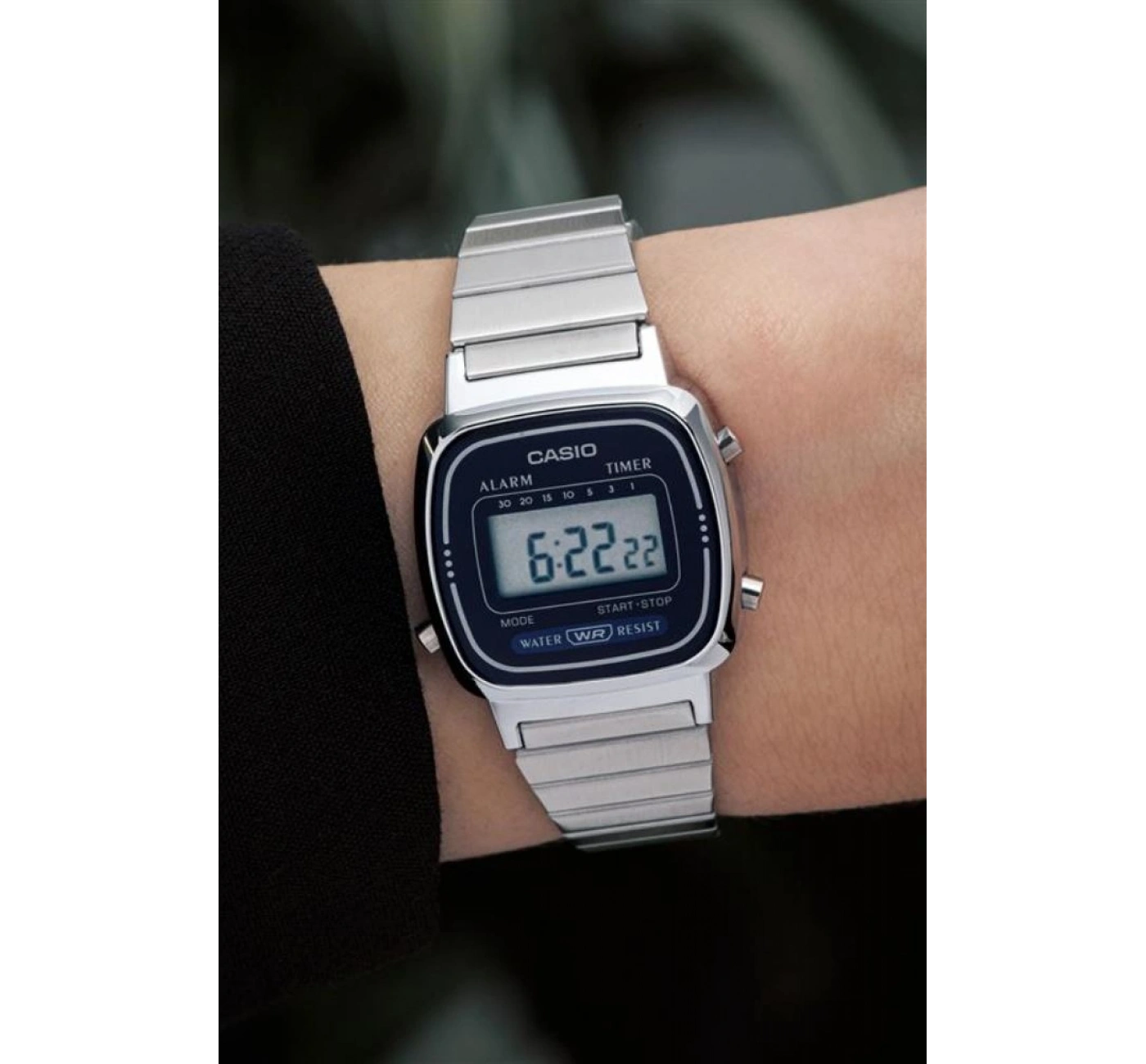Casio LA670WA-2DF Retro Kol Saati