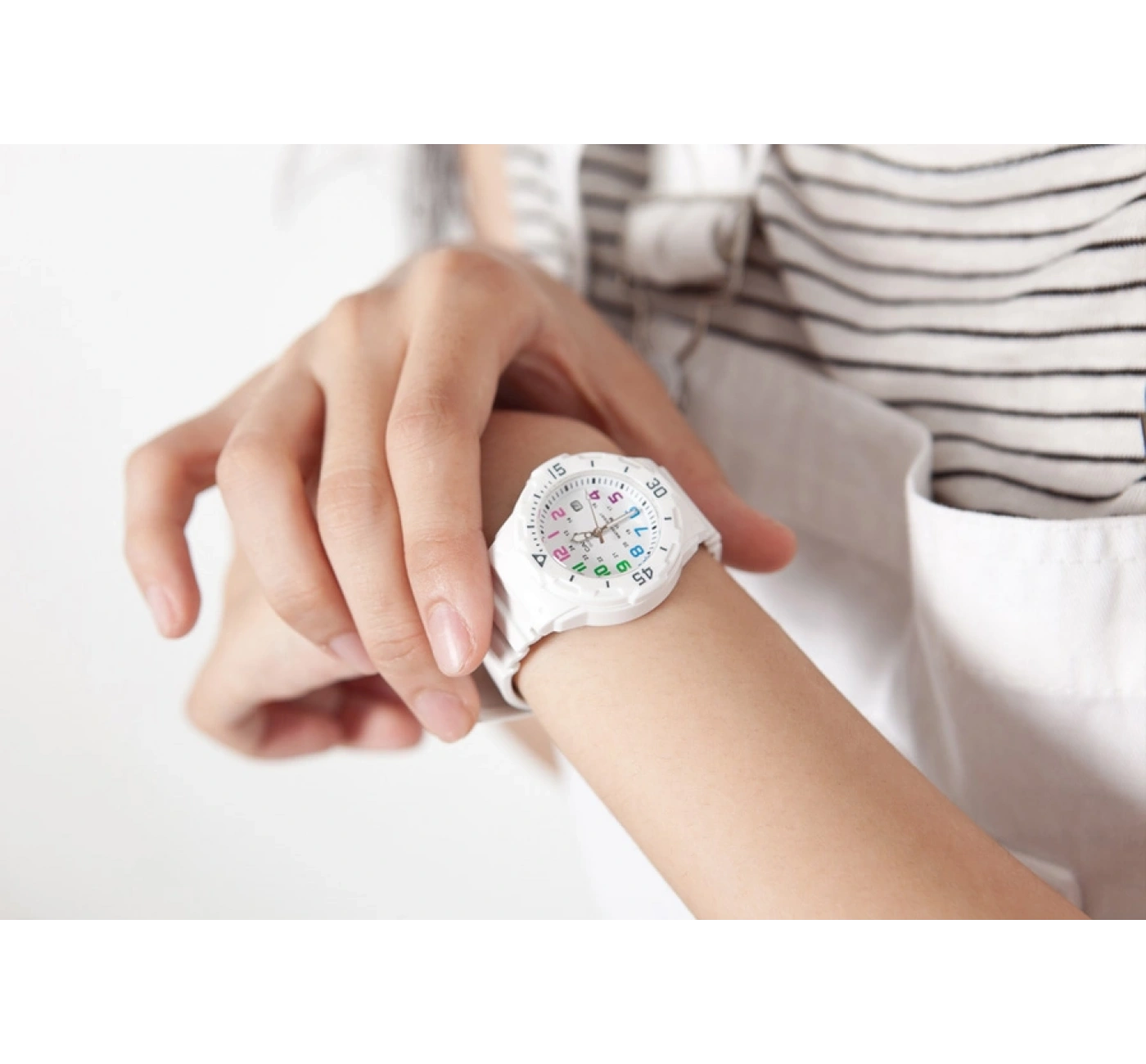 Casio LRW-200H-7BVDF Unisex Kol Saati