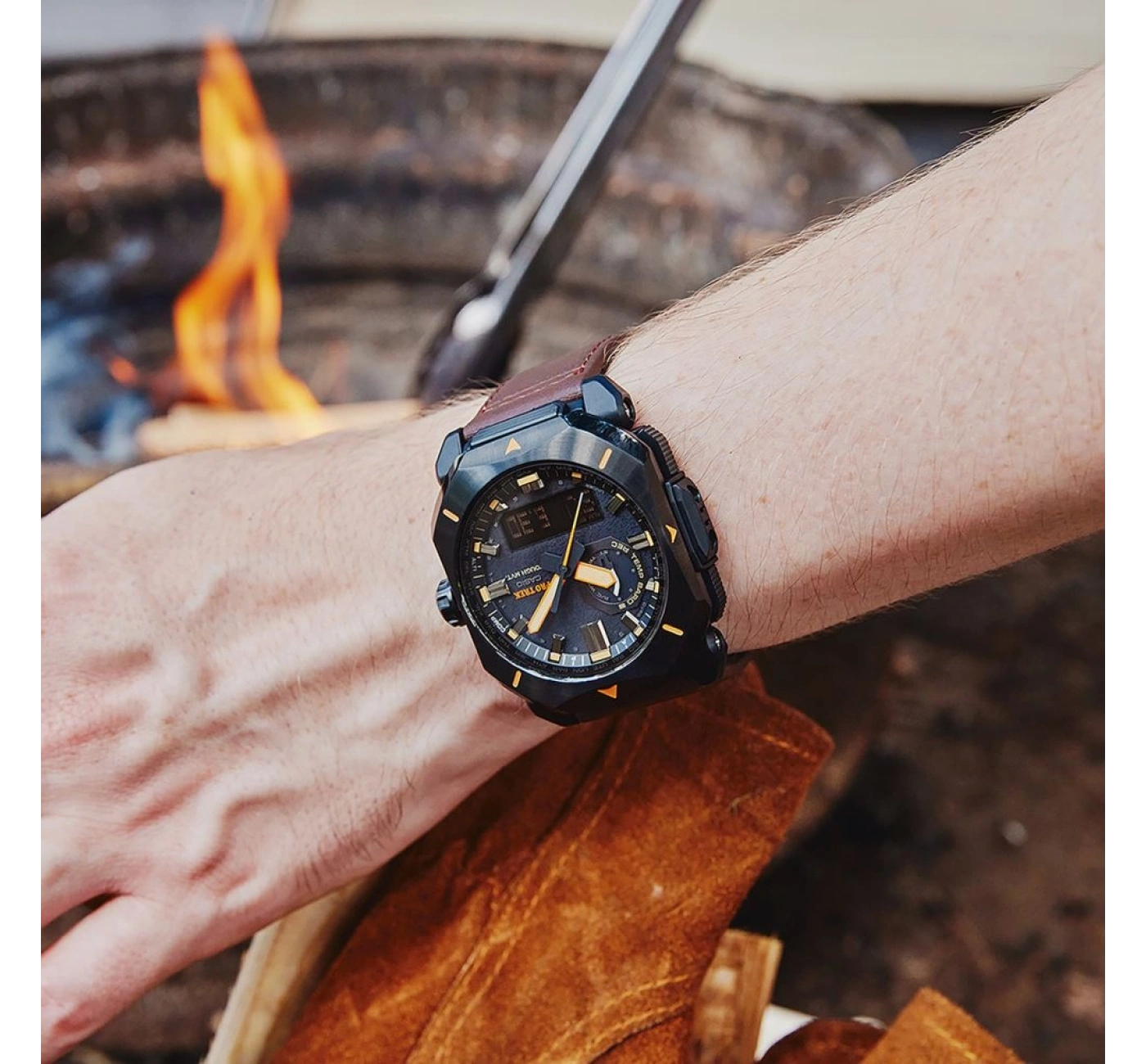 Casio Pro-Trek PRW-6900YL-5DR Erkek Kol Saati