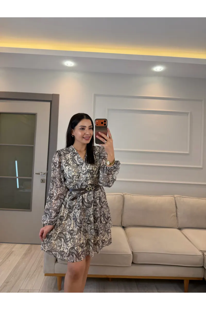 Bel Lastikli Kemerli Şal Desenli Elbise