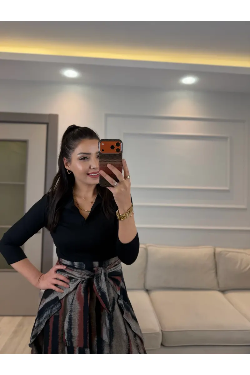Önden Bağlamalı Polo Yaka Elbise