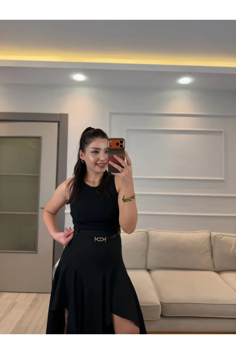 Tasarım Asimetrik Elbise
