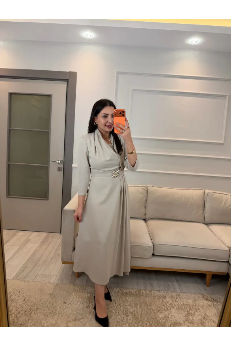 Lia Kemer Detaylı Elbise