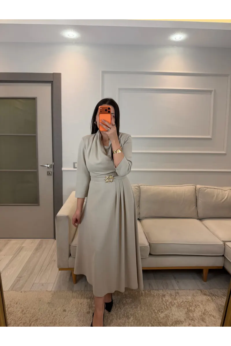 Lia Kemer Detaylı Elbise