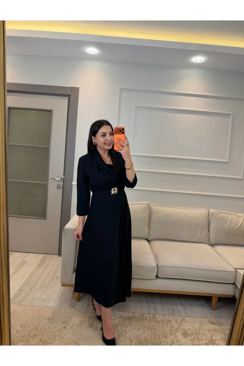 Lia Kemer Detaylı Elbise