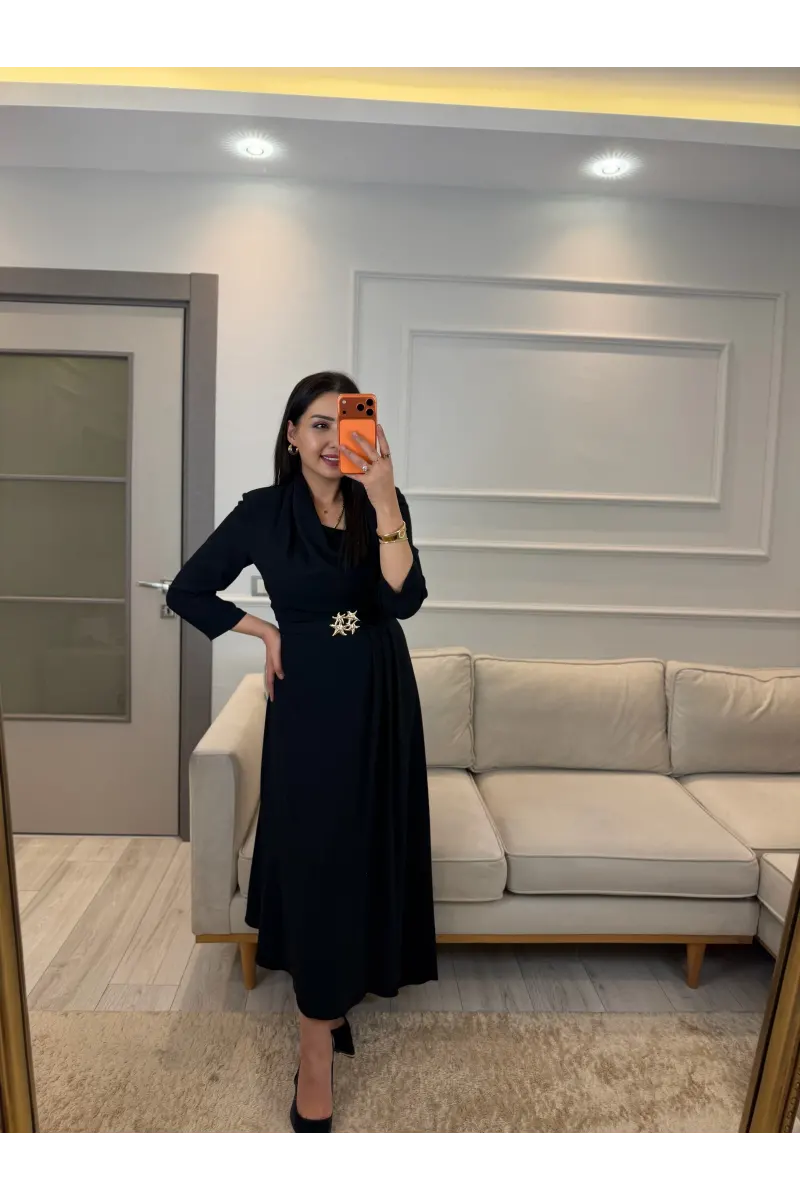Lia Kemer Detaylı Elbise
