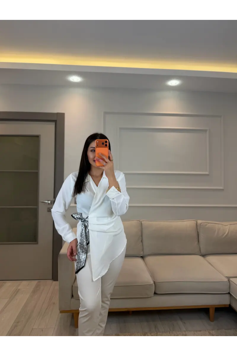 Jesica Fularlı Gömlek
