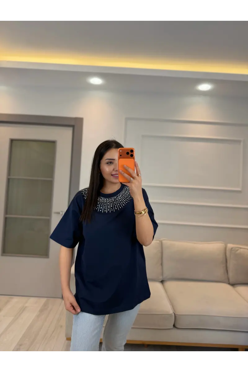 Mairin Yaka Taşlı T-Shirt