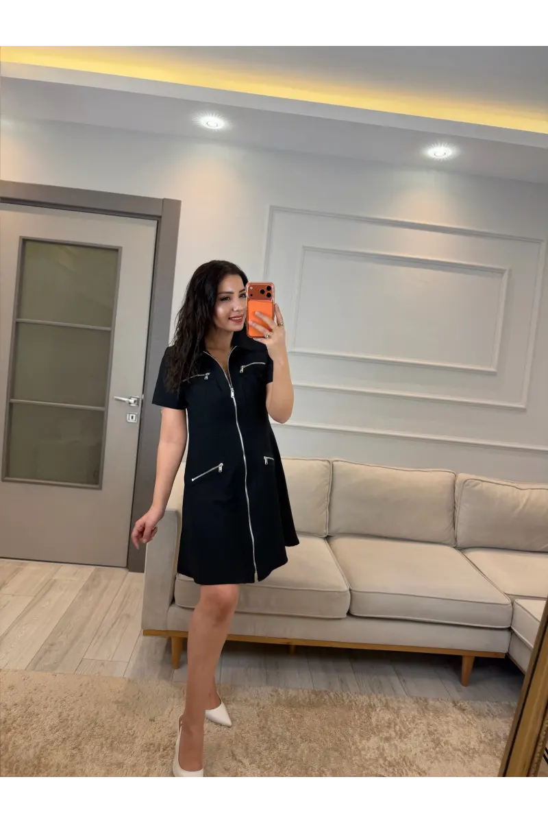 Fermuarlı Cep Detaylı Elbise