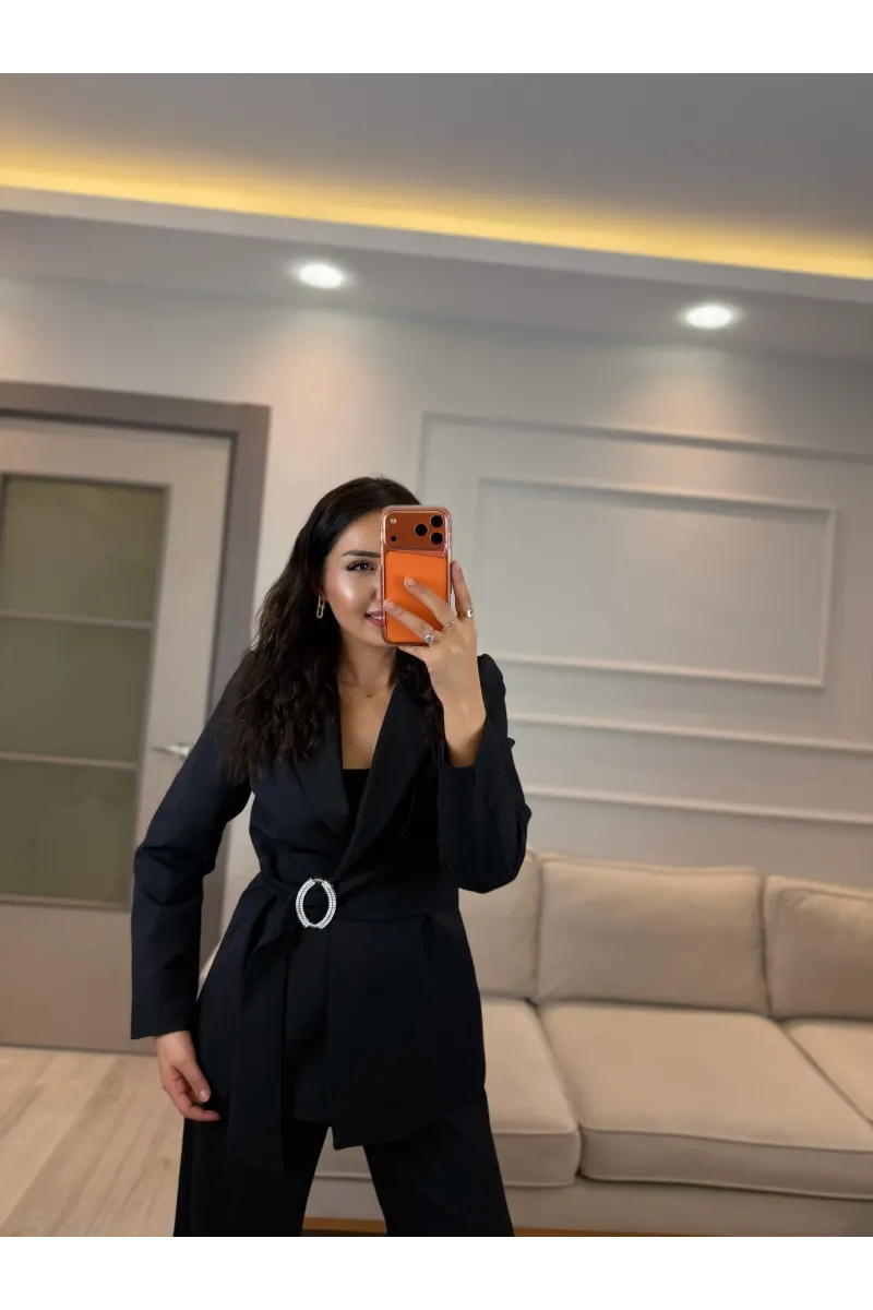 Broş Taş Detaylı Blazer Ceket Takım