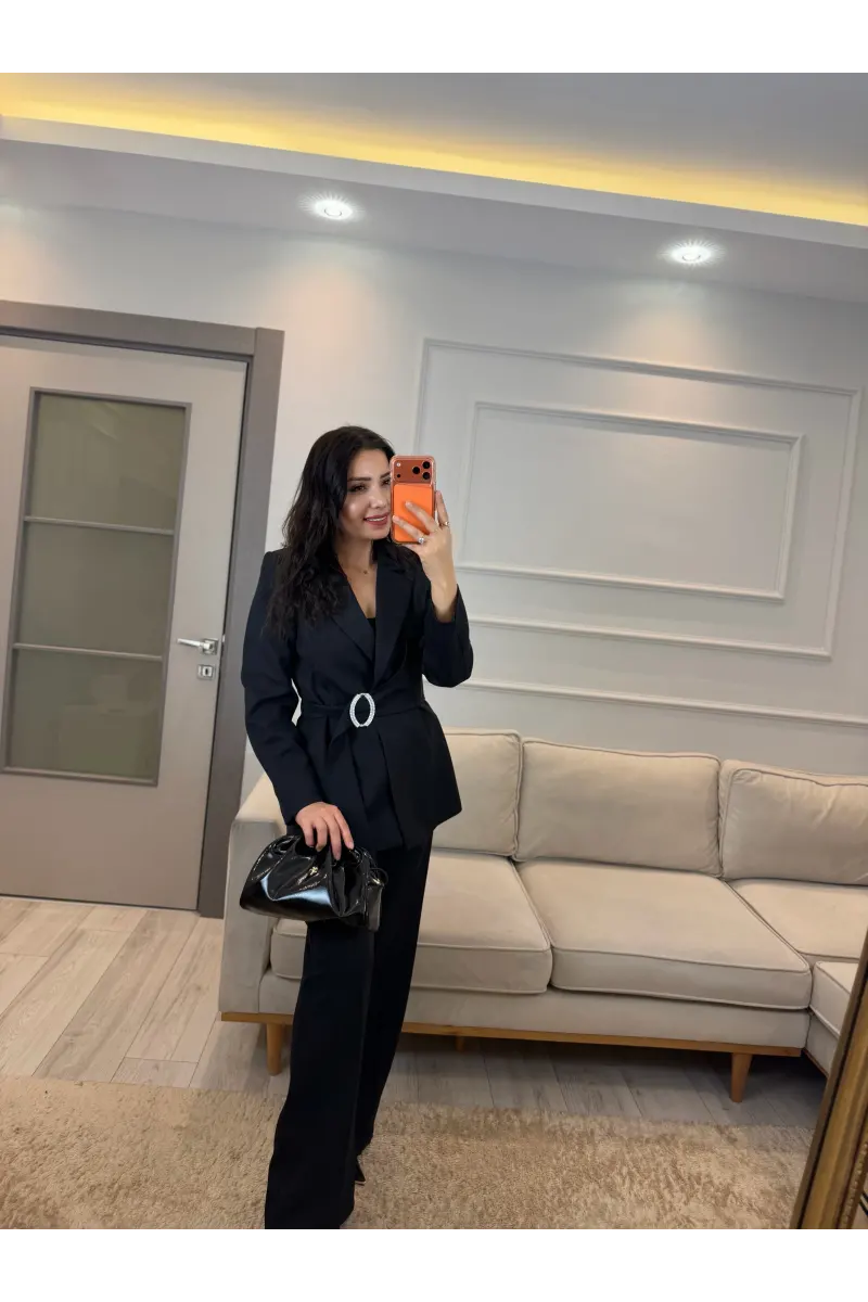 Broş Taş Detaylı Blazer Ceket Takım