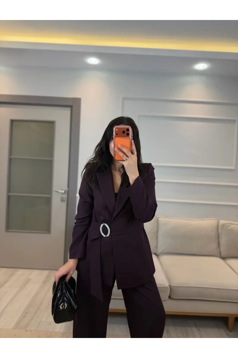 Broş Taş Detaylı Blazer Ceket Takım