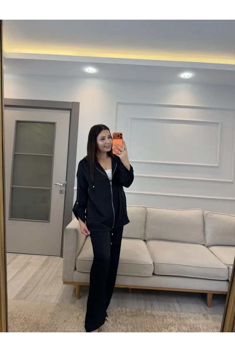İthal Kumaş Parlak Kapüşonlu Takım
