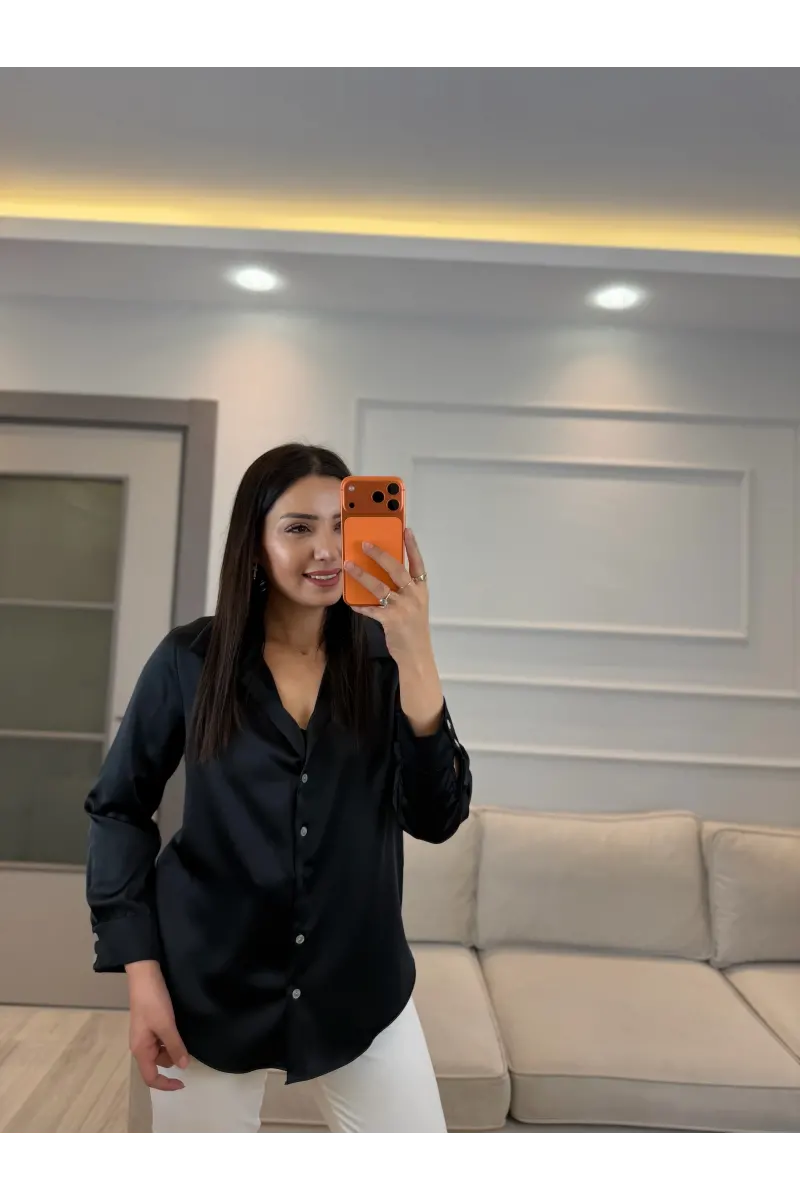 Sedef Düğmeli Saten Gömlek