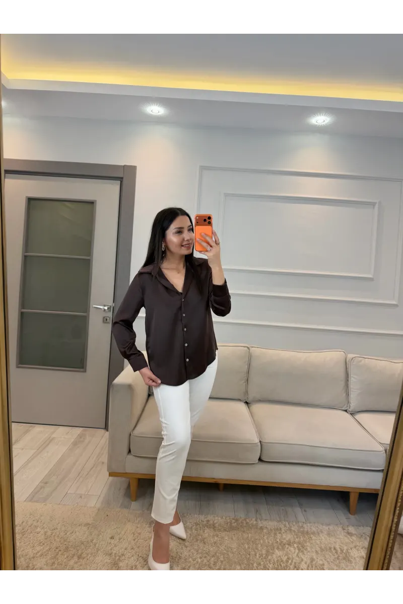 Sedef Düğmeli Saten Gömlek