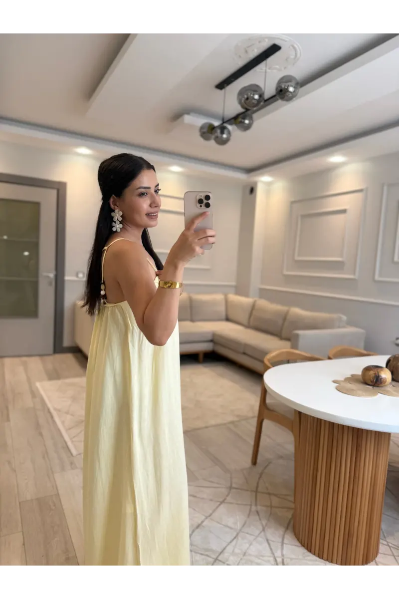 Ahşap Boncuk Aksesuarlı Keten Elbise
