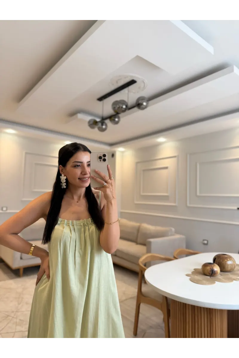 Ahşap Boncuk Aksesuarlı Keten Elbise