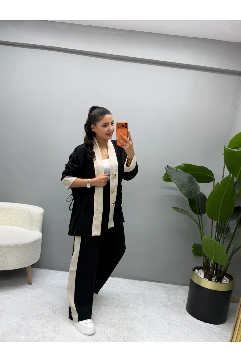 Aksesuar Detaylı Bel Büzgülü İkili Takım