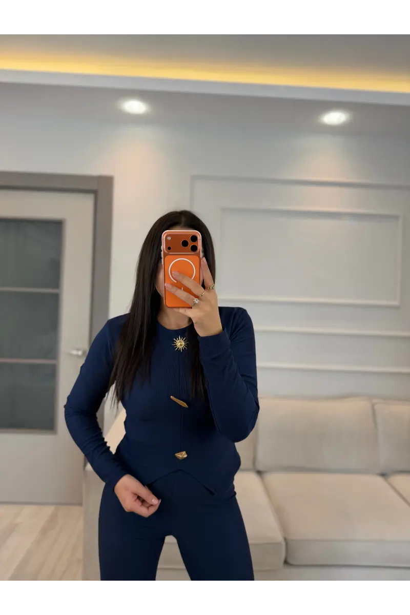 Aksesuar Detaylı Ottoman Kumaş Takım