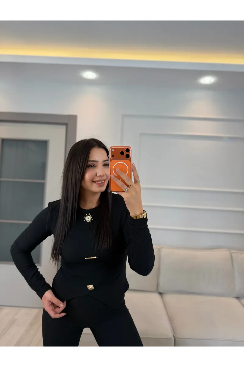 Aksesuar Detaylı Ottoman Kumaş Takım
