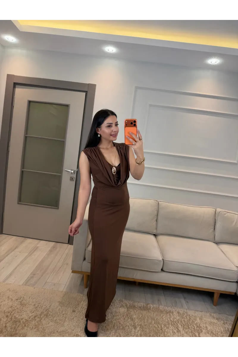 Degaje Yaka Sandy Elbise