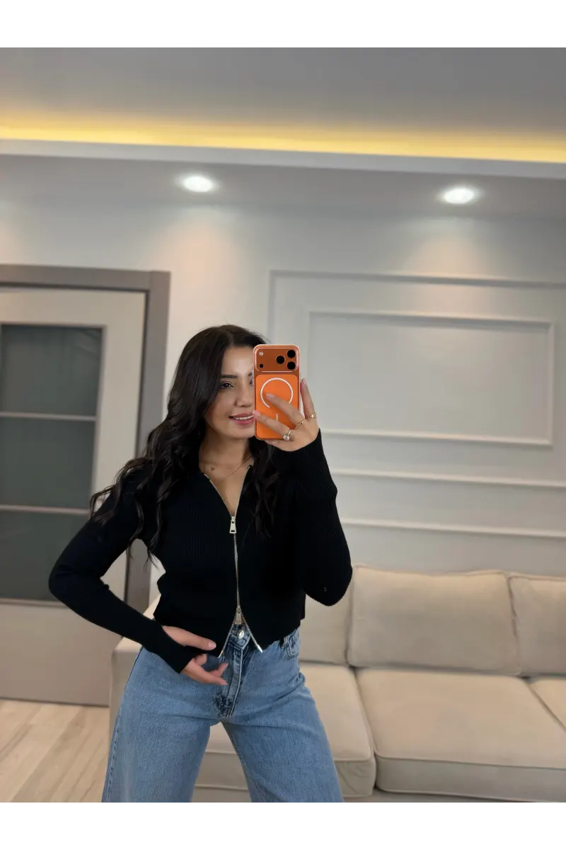 Fermuarlı Kısa Triko Hırka