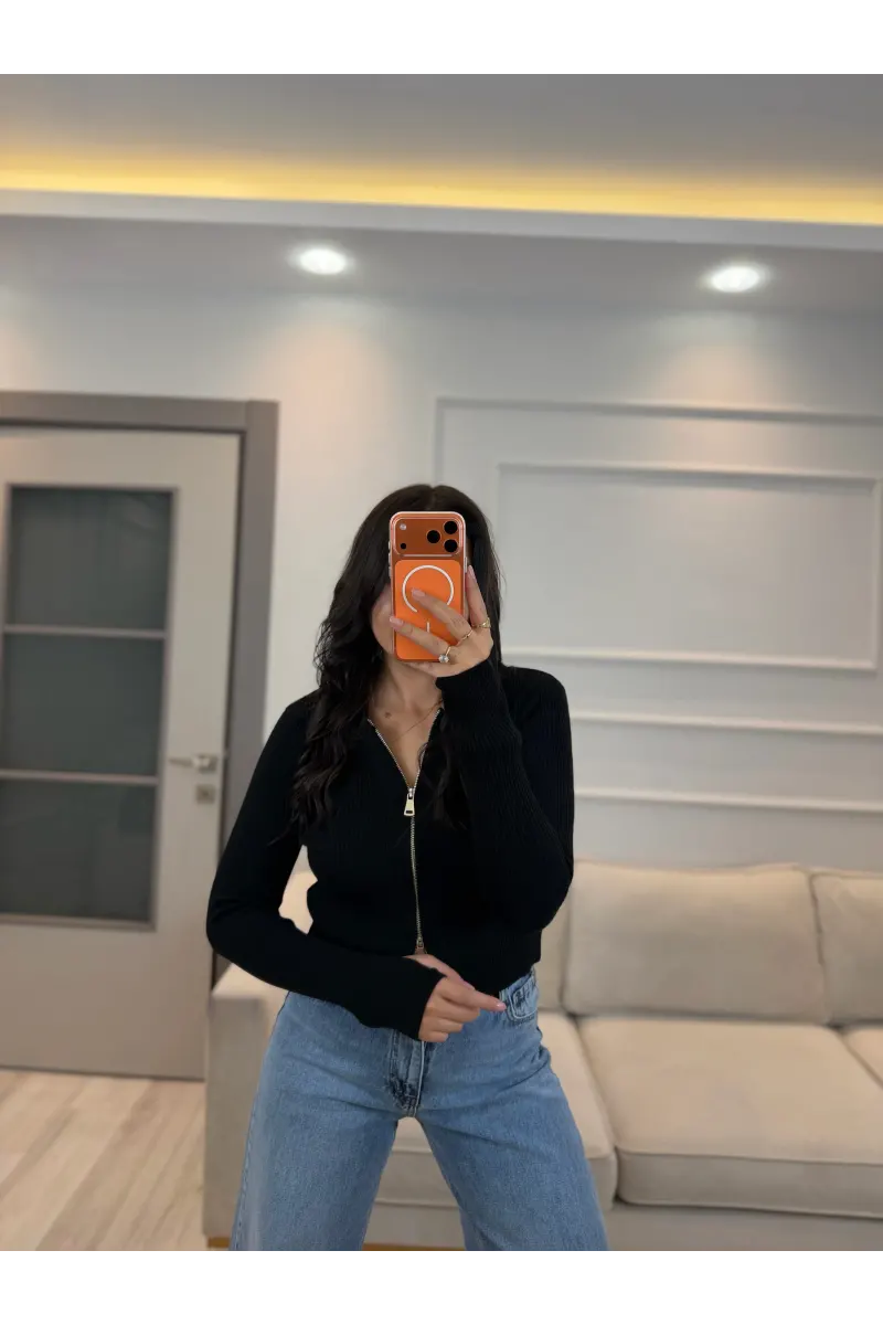 Fermuarlı Kısa Triko Hırka