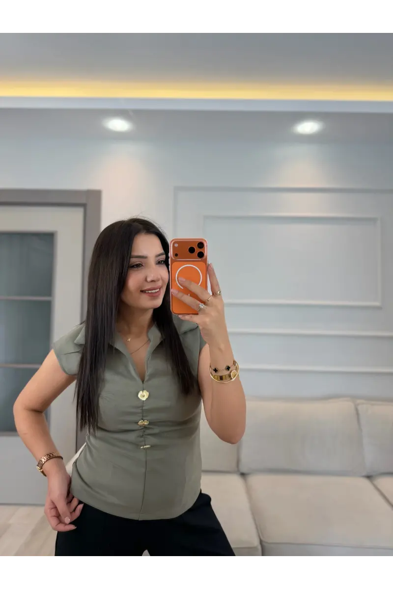 Gold Aksesuar Detaylı Drapeli Modal Bluz