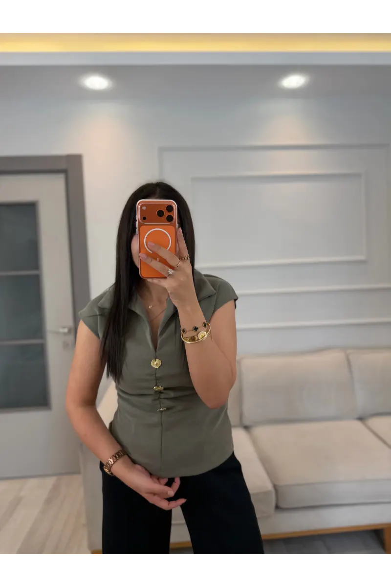 Gold Aksesuar Detaylı Drapeli Modal Bluz