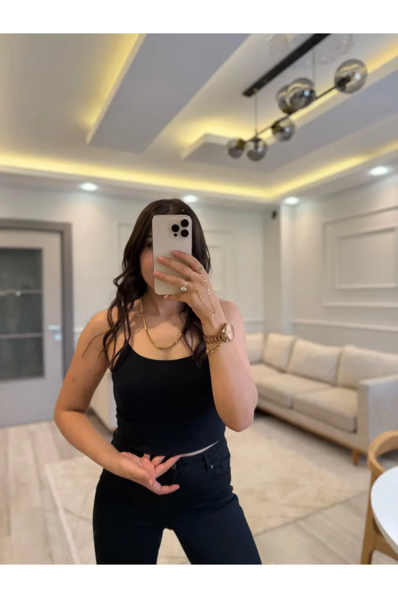 İp Askılı Atlet