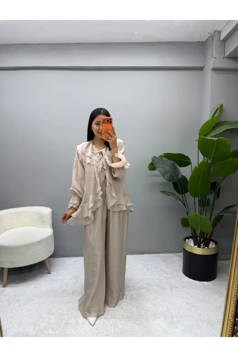 Julika Bağlama Detaylı Tensel Takım