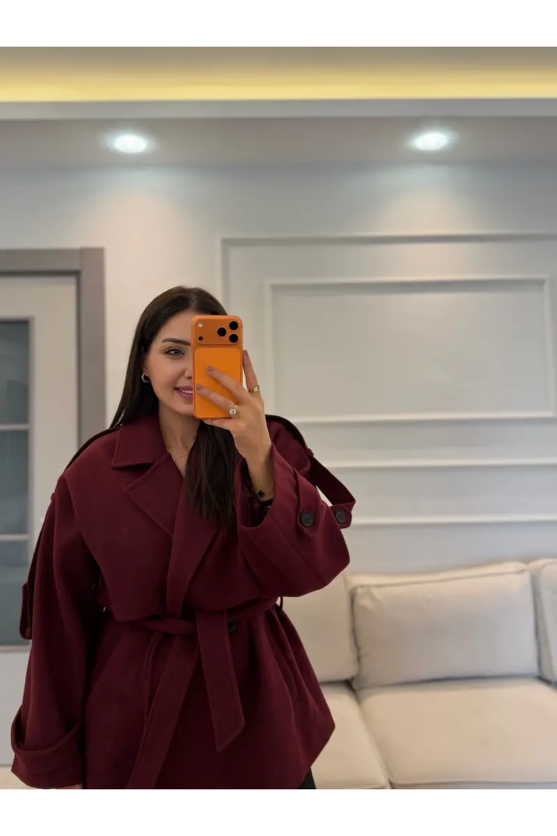 Kemer Detaylı Kaşe Kaban