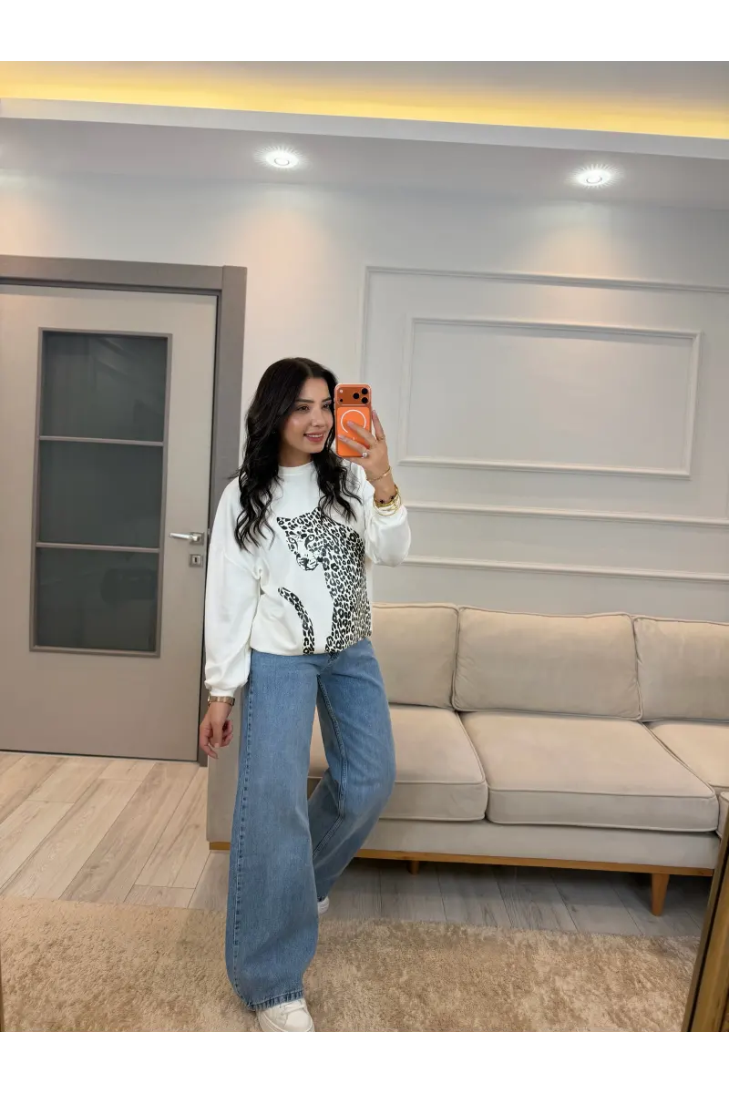 Leopar Baskılı Modal Sweatshirt