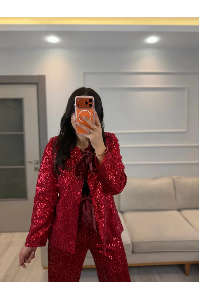 Pul Payet Fiyonk Detaylı Astarlı Ceket