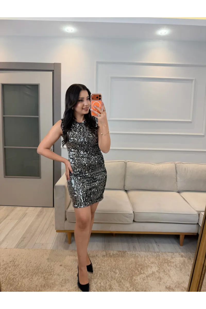 Pul Payet Sıfır Kol Elbise